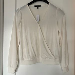 Banana Republic crepe wrap top, ivory; size Small